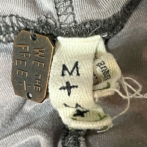 We The Free  Free People Purple Top - Picture 8 of 9